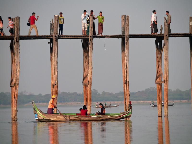 Burma III-087-Seib-2014.jpg - U Bein Bridge, spans the Taungthaman Lake near Amarapura; built around 1850 and is believed to be the oldest and longest teakwood bridge in the world (Photo by Roland Seib)